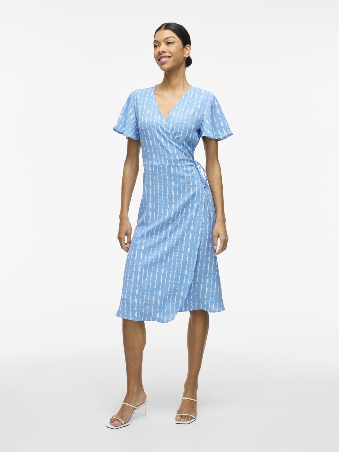 model_shot-front_full